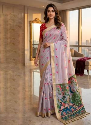  Looking These Party Wear Saree in Fine Colored.These Saree Are Cotton Silk And Blouse is Fabricated On Cotton Silk.Its Beautified With Woven  Kalamkari Designer.