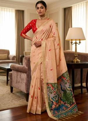  Looking These Party Wear Saree in Fine Colored.These Saree Are Cotton Silk And Blouse is Fabricated On Cotton Silk.Its Beautified With Woven  Kalamkari Designer.
