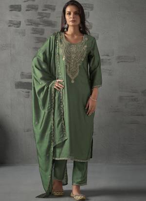 Garb These Suit in Fine Colored Pair With Bottom And Dupatta.These Top Are Vichitra Silk And Bottom Are Fabricated On Vichitra Silk Pair With Vichitra Dupatta.Its Beautified With Designer Embroidery Work.