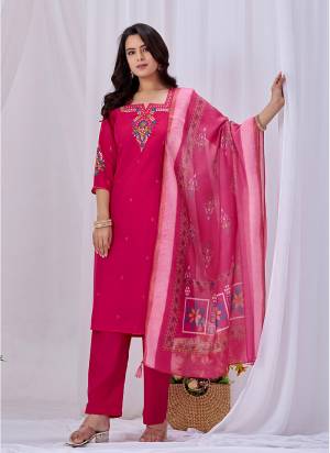 Garb These Suit in Fine Colored Pair With Bottom And Dupatta.These Top Are Roman Silk And Bottom Are Fabricated On Roman Silk Pair With Linen Dupatta.Its Beautified With Designer Embroidery Work.