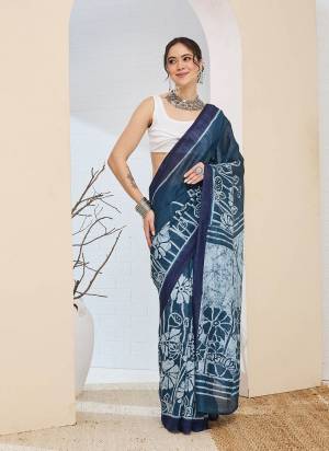 Garb These Party Wear Ready To Wear Saree in Fine Colored.These Saree Are Silk Blend And Blouse is Silk Blend Fabricated.Its Beautified With Designer Printed.