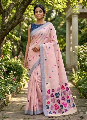 Garb These Party Wear Saree in Fine Colored.These Saree Are Linen And Blouse is Fabricated On Linen.Its Beautified With Woven Multy Thread Designer.