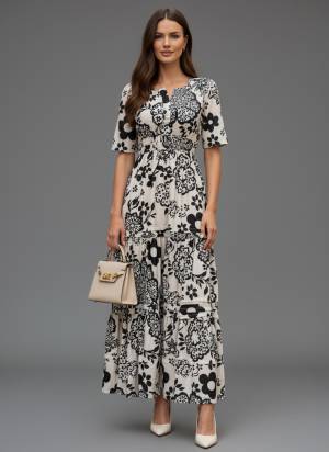 Looking These Beautiful Looking Readymade Western Top.These Top is Fabricated On Muslin.Its Beautified With Designer Printed.