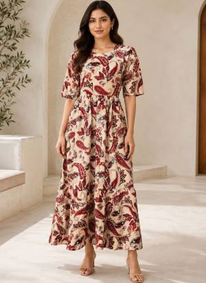 Looking These Beautiful Looking Readymade Long Kurti.These Kurti Fabricated On Rayon.Its Beautified With Designer Printed.