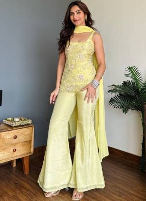 Garb These Suit in Fine Colored Pair With Bottom And Dupatta.These Top Are Faux Georgette And Bottom Are Fabricated On Faux Georgette Pair With Faux Georgette Dupatta.Its Beautified With Designer Embroidery Work.
