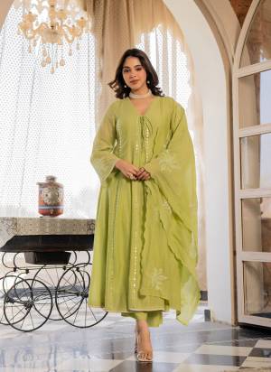 Garb These Suit in Fine Colored Pair With Bottom And Dupatta.These Top Are Chanderi And Bottom Are Fabricated On Chanderi Pair With Chanderi Dupatta.Its Beautified With Designer Embroidery Work.