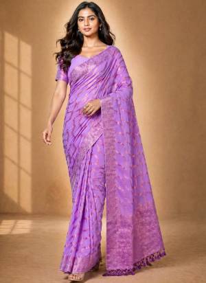 Garb These Party Wear Fancy Saree in Fine Colored Pair With Blouse.These Saree and Blouse Are Fabricated On Chiffon.Its Beautified With Wevon Jari Jacquard Designer.