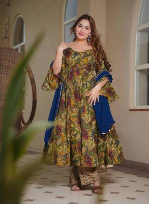 Attrective These Beautiful Looking Readymade Anarkali Suits.These Top Are Cotton Silk And Bottom Are Cotton Silk Fabricated On Cotton Silk Dupatta.Its Beautified With Designer Digital Printed.