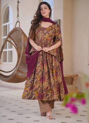 Attrective These Beautiful Looking Readymade Anarkali Suits.These Top Are Cotton Silk And Bottom Are Cotton Silk Fabricated On Cotton Silk Dupatta.Its Beautified With Designer Digital Printed.