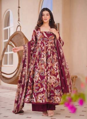 Attrective These Beautiful Looking Readymade Anarkali Suits.These Top Are Cotton Silk And Bottom Are Cotton Silk Fabricated On Cotton Silk Dupatta.Its Beautified With Designer Digital Printed.