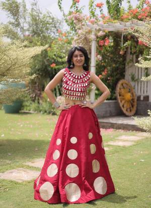Looking These Beautiful Looking Navratri Wear Free Size Stitched Lahenga Choli.These Lahenga Are Roman Silk And Blouse is Fabricated On Roman Silk.Its Beautified With Designer Mirror Lace And Round Gota Work.