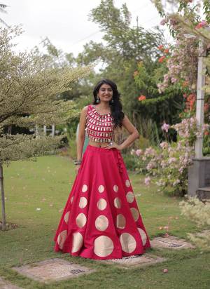 Looking These Beautiful Looking Navratri Wear Free Size Stitched Lahenga Choli.These Lahenga Are Roman Silk And Blouse is Fabricated On Roman Silk.Its Beautified With Designer Mirror Lace And Round Gota Work.