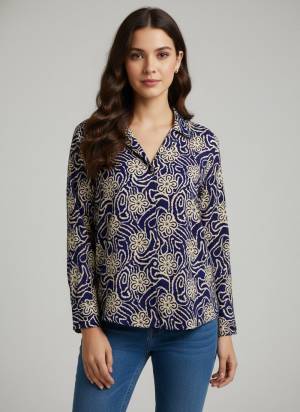 Garb These Beautiful Looking Readymade Short Shirt.These Shirt is Fabricated On Crepe.Its Beautified With Designer Digital Printed.