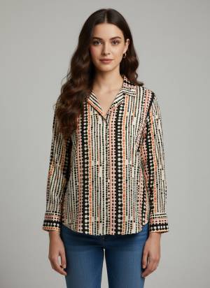 Garb These Beautiful Looking Readymade Short Shirt.These Shirt is Fabricated On Crepe.Its Beautified With Designer Digital Printed.
