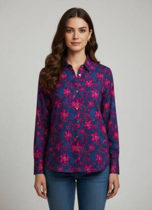 Garb These Beautiful Looking Readymade Short Shirt.These Shirt is Fabricated On Crepe.Its Beautified With Designer Digital Printed.