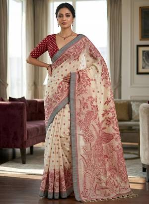 Looking These Party Wear Saree in Fine Colored.These Saree Are Linen And Blouse is Fabricated On Linen.Its Beautified With Woven Border Designer With Peacock Kalamkari Printed.