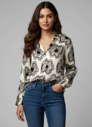 Garb These Beautiful Looking Readymade Short Shirt.These Shirt is Fabricated On Crepe.Its Beautified With Designer Digital Printed.