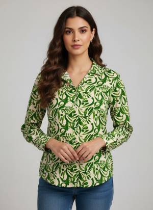 Garb These Beautiful Looking Readymade Short Shirt.These Shirt is Fabricated On Satin.Its Beautified With Designer Digital Printed.