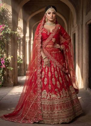 For A Fancy Designer Look,Grab These Lehenga Choli With 2 Dupatta in Fine Colored.These Lehenga And Choli Are Silk And Dupatta Are Fabricated On Soft Net Pair.Its Beautified With Fancy Embroidery, Hand Work. 