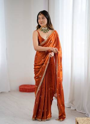 Attractive These Fancy Party Wear Saree in Fine Two Tone Colored.These Saree Are Fendy Satin And Blouse is Fendy Satin Fabricated.Its Beautified With Two Tone Color,Designer Jari,Sequance Embroidery Work.