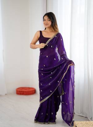 Attractive These Fancy Party Wear Saree in Fine Two Tone Colored.These Saree Are Fendy Satin And Blouse is Fendy Satin Fabricated.Its Beautified With Two Tone Color,Designer Jari,Sequance Embroidery Work.