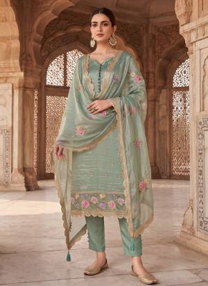 Garb These Party Wear Designer Salwar Suit in Fine Colored Pair With Bottom And Dupatta.These Top Are Gold Silk And Dupatta Are Fabricated On Gold Silk Pair With Santoon Bottom.Its Beautified With Designer Jari,Multy Thread Embroidery Work.