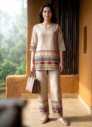 Looking These Beautiful Looking Readymade Co Ord Top And Bottom.These Top And Bottom is Fabricated On Rayon Blend.Its Beautified With Designer Printed.