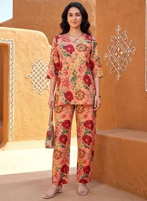 Looking These Beautiful Looking Readymade Co Ord Top And Bottom.These Top And Bottom is Fabricated On Rayon Blend.Its Beautified With Designer Printed.