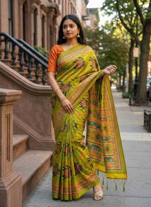 Garb These Fancy Party Wear Saree in Fine Colored.These Saree Are Assam Silk And Blouse is Art Silk Fabricated.Its Beautified With Designer Printed.