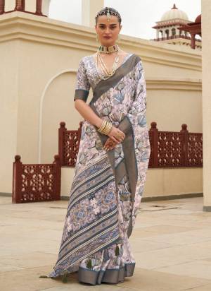 Looking These Fancy Party Wear Saree in Fine Colored.These Saree Are Dola Silk And Blouse is Dola Silk Fabricated.Its Beautified With Woven Patta Designer, Printed,Embroidery Work.