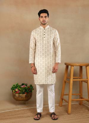 For A festive Wear,Grab These Readymade Kurta With Bottom in Fine Colored.These Kurta is Fabricated On Linen And Art Silk Payjama With Designer Digital Printed.Buy Now.