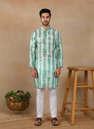 For A festive Wear,Grab These Readymade Kurta With Bottom in Fine Colored.These Kurta is Fabricated On Linen And Art Silk Payjama With Designer Digital Printed.Buy Now.