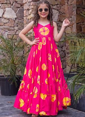 Attrective Looking These Beautiful Looking Kids Wear Readymade Long Gown.These Gown Are Rayon Fabricated.Its Beautified With Designer Digital Printed.