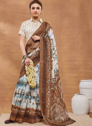 Garb These Party Wear Ready To Wear Saree in Fine Colored.These Saree Are Silk Blend And Blouse is Silk Blend Fabricated.Its Beautified With Designer Printed.