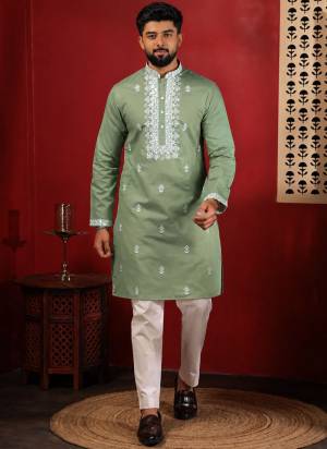 For A festive And Party Wear,Looking These Readymade Kurta With Payjama in Fine Colored.These Kurta is Fabricated On Cotton And Art Silk Bottom With Designer Embroidery Work.Buy Now.