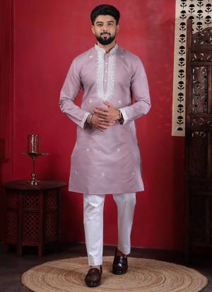 For A festive And Party Wear,Looking These Readymade Kurta With Payjama in Fine Colored.These Kurta is Fabricated On Cotton And Art Silk Bottom With Designer Embroidery Work.Buy Now.