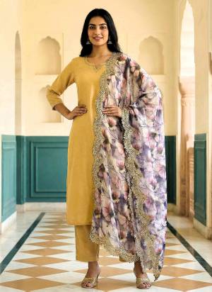 Grab These Beautiful Colored Ethnic Dupatta.This Dupatta is Fabricated On Beautiful Jimmy Choo Fabric . It Is Beautified With Beautiful Digital Printed With Lace Work.