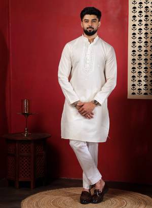 For A festive And Party Wear,Looking These Readymade Kurta With Payjama in Fine Colored.These Kurta is Fabricated On Cotton And Art Silk Bottom With Designer Embroidery Work.Buy Now.