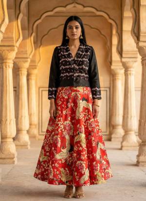 For A Fancy Designer Look,Grab These Crop Top Lehenga Choli in Fine Colored.These Lehenga And Choli Are Satin Fabricated On Pair.Its Beautified With Designer Digital Printed.