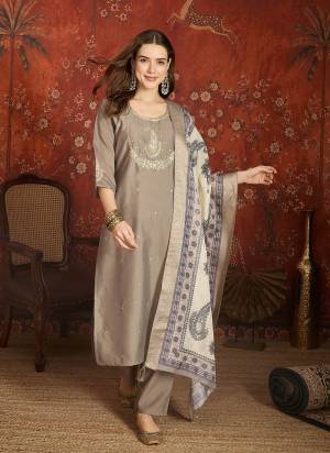Looking These Suit in Fine Colored Pair With Bottom And Dupatta.These Top Are Roman Silk And Bottom Are Fabricated On Roman Silk Pair With Muslin Dupatta.Its Beautified With Designer Embroidery Work.