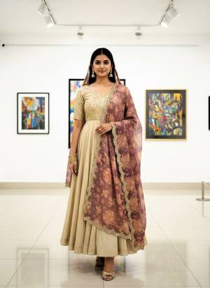 Looking These Beautiful Colored Ethnic Dupatta.This Dupatta is Fabricated On Beautiful Art Silk Fabric . It Is Beautified With Beautiful Digital Printed With Lace Work.