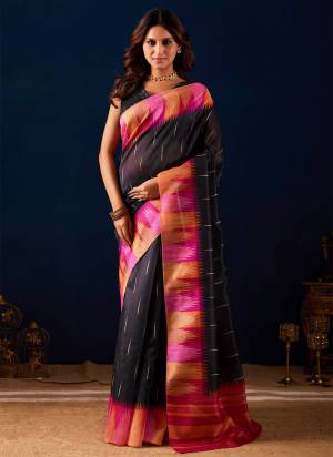 Looking These Party Wear Ready To Wear Saree in Fine Colored.These Saree Are Jute Silk And Blouse is Jute Silk Fabricated.Its Beautified With Designer Printed.
