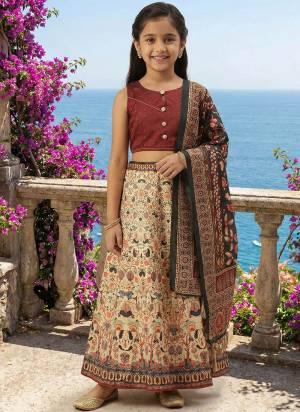 For A Fancy Designer Look,Grab These Lehenga Choli With Dupatta in Fine Colored.These Lehenga Are Satin Silk And Choli Are Silk And Dupatta Are Fabricated On Silk Pair.Its Beautified With Designer Digital Printed.