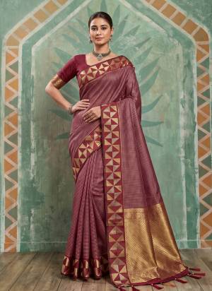 Garb These Fastive And Party Wear Saree in Fine Colored.These Saree And Blouse is Fabricated On Art Silk.Its Beautified With Weaving Jacquard Designer.