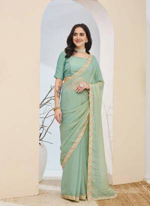 Looking These Party Wear Ready To Wear Saree in Fine Colored.These Saree Are Silk Blend And Blouse is Silk Blend Fabricated.Its Beautified With Solid,Lace Work Designer.