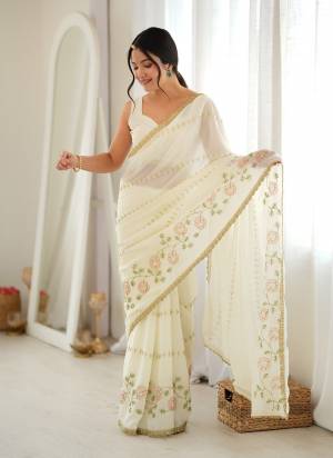 Attractive These Party Wear Saree in Fine Colored.These Saree Are Star Georgette And Blouse is Star Georgette Fabricated.Its Beautified With Designer Multy Thread Embroidery,Beads Pipe Work.