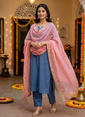 Grab These Beautiful Colored Ethnic Dupatta.This Dupatta is Fabricated On Beautiful Organza Fabric . It Is Beautified With Beautiful Designer Dori Embroidery Work.