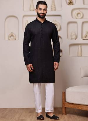 For A festive And Party Wear,Looking These Readymade Kurta With Payjama in Fine Colored.These Kurta is Fabricated On Cotton Blend And Art Silk Bottom With Woven Designer With sequance Embroidery Work.Buy Now.