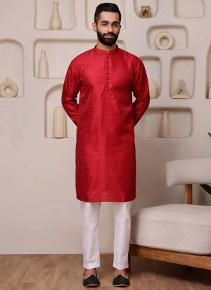 For A festive And Party Wear,Looking These Readymade Kurta With Payjama in Fine Colored.These Kurta is Fabricated On Cotton Blend And Art Silk Bottom With Woven Designer With sequance Embroidery Work.Buy Now.