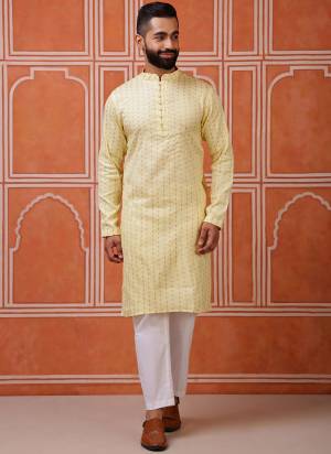 For A festive And Party Wear,Looking These Readymade Kurta With Payjama in Fine Colored.These Kurta is Fabricated On Silk Blend And Art Silk Bottom With Woven Jari Designer.Buy Now.